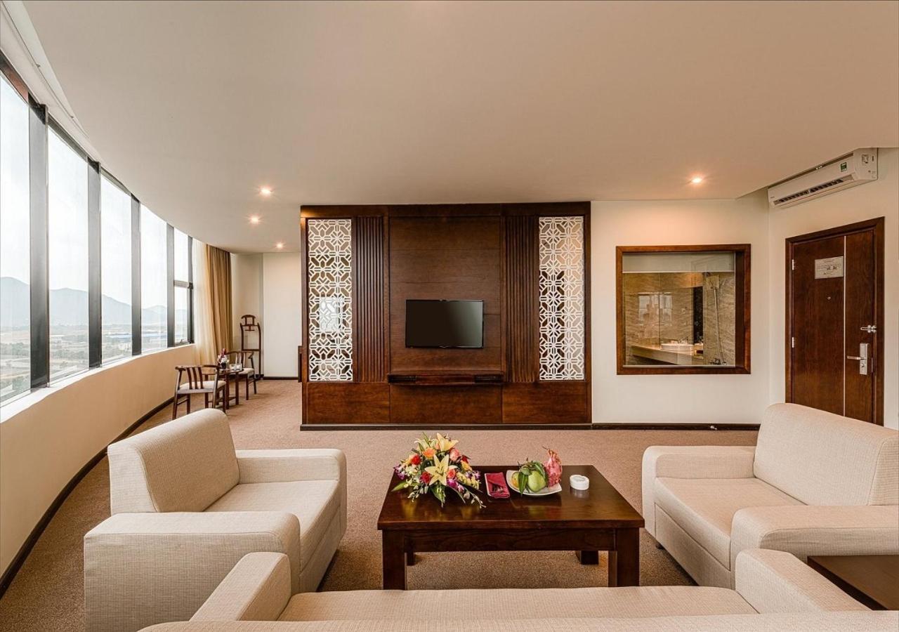 Muong Thanh Grand Ha Tinh Hotel Ky Anh Exterior photo